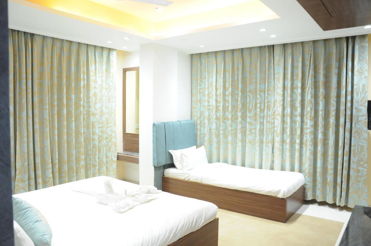 Hotel City Heart Shirdi Habitación foto